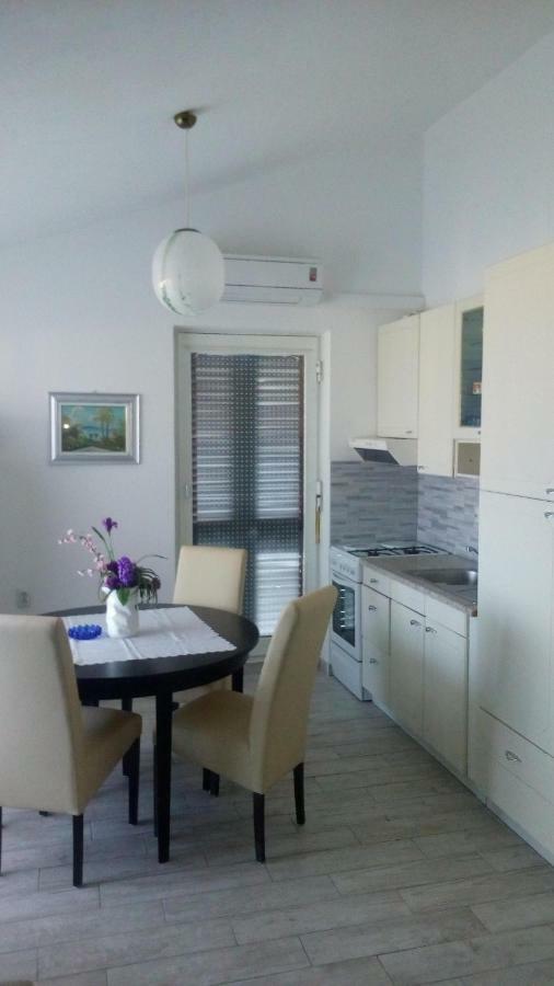 Apartment Tihana 라브니 외부 사진